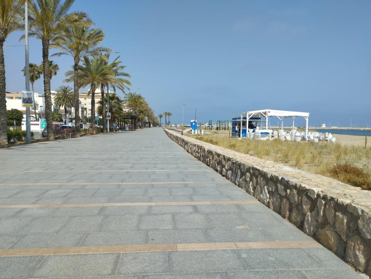 Atico Frente Al Mar Con Parking Para 5 Personas 卡拉费尔 外观 照片